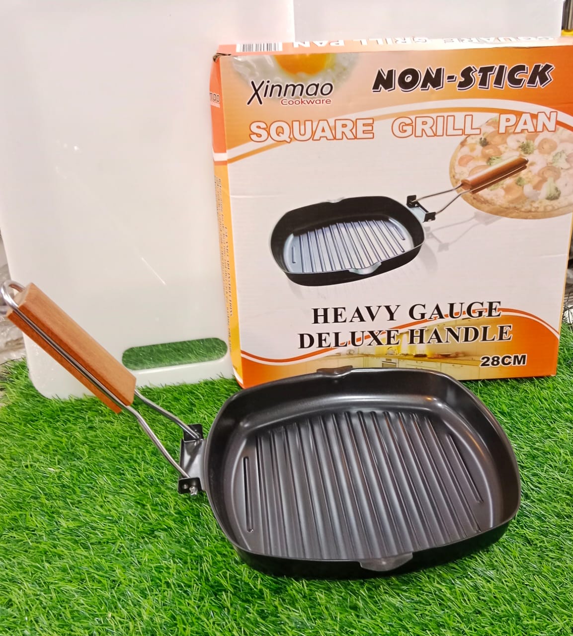 Non-Stick 28cm GRILL PAN